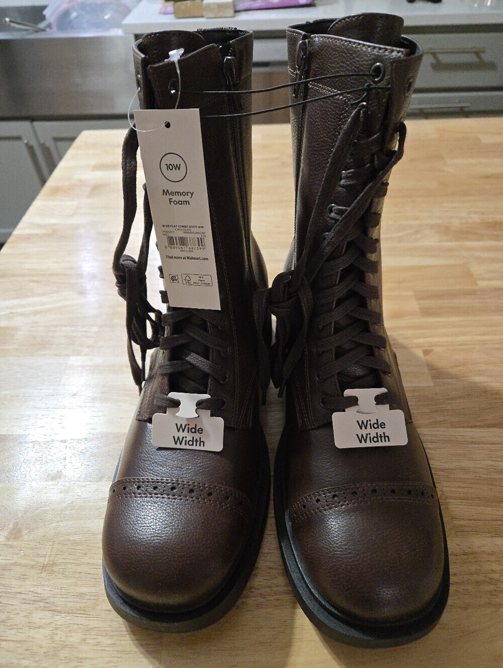 NWT Wide Width Brown Lace-Up Combat Boots